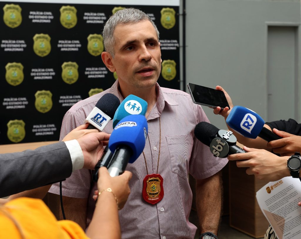 Polícia Civil prende mulher pelo crime de maus-tratos contra duas cadelas em Manaus – Polícia Civil do AM Polícia Civil prende mulher pelo crime de maus-tratos contra duas cadelas em Manaus – Polícia Civil do AM