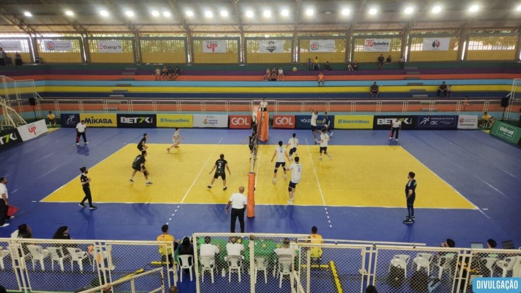 Campeonato Brasileiro Interclubes Sub-17 reúne 13 equipes em Manaus e apresenta nova geração do vôlei nacional