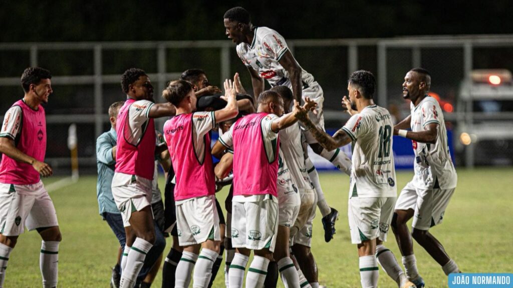 Pré-jogo: Manaus encara o São Raimundo-RR no Zamith de olho em se firmar no G-4 da Série D Pré-jogo: Manaus encara o São Raimundo-RR no Zamith de olho em se firmar no G-4 da Série D