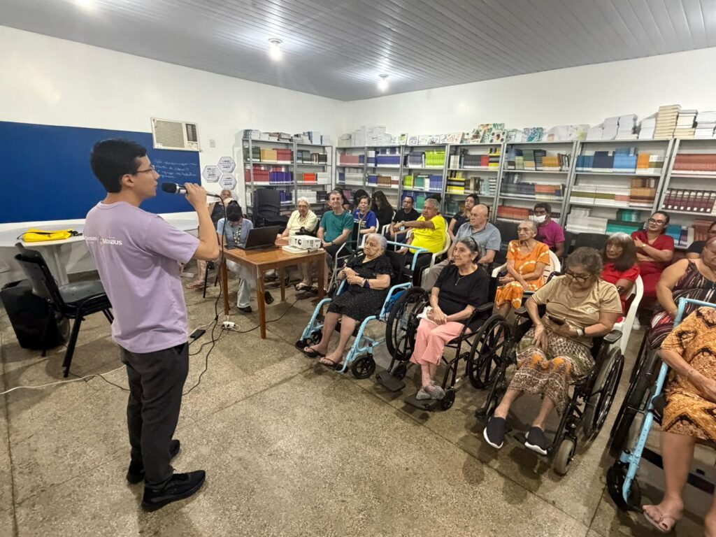 Prefeitura de Manaus leva orientação sobre segurança digital Prefeitura de Manaus leva orientação sobre segurança digital