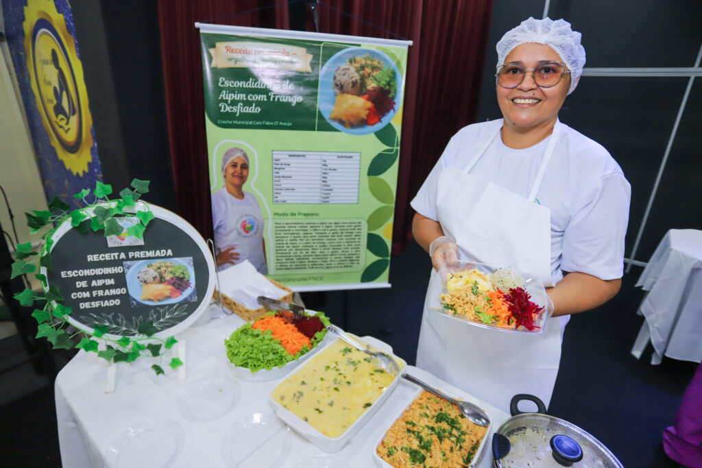 Três unidades de ensino da Prefeitura de Manaus avançam para fase final em concurso nacional de Melhores Receitas de Alimentação Escolar Destaque
