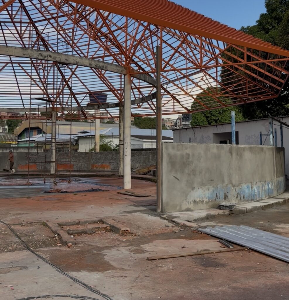 Prefeitura avança em obras de revitalização do CEL Zezinho Prefeitura avança em obras de revitalização do CEL Zezinho