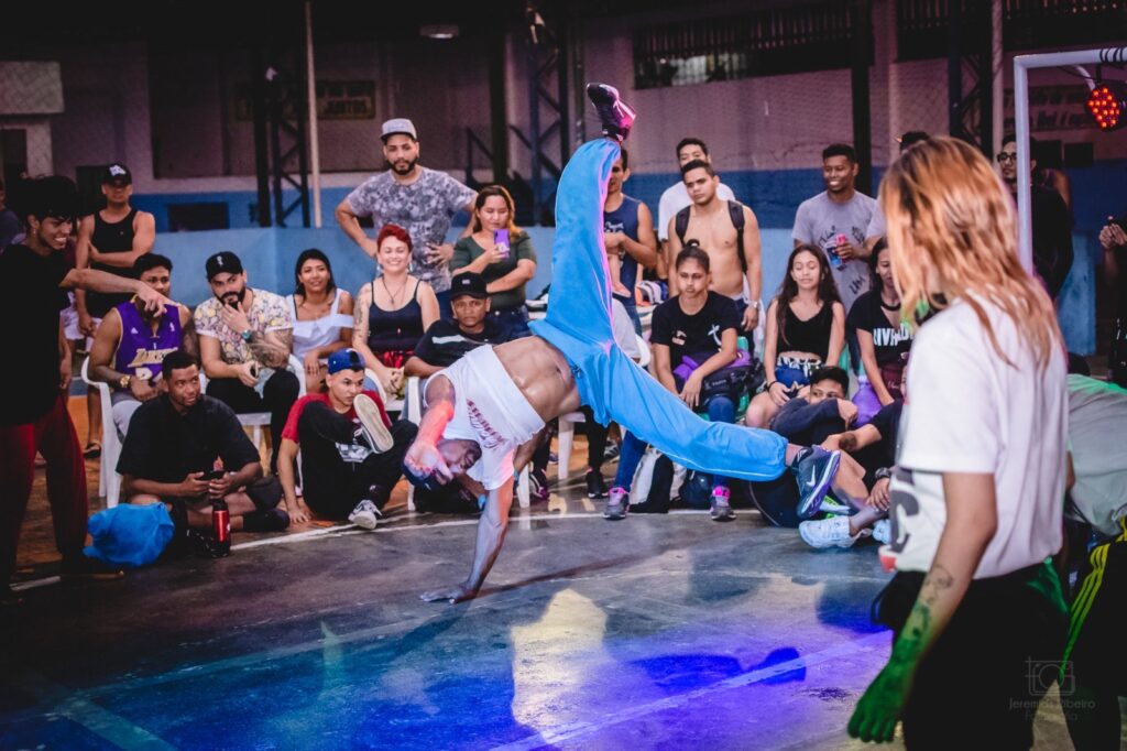 Prefeitura de Manaus garante adesão ao programa Escola Nacional de Hip Hop e amplia acesso a recursos federais para a educação