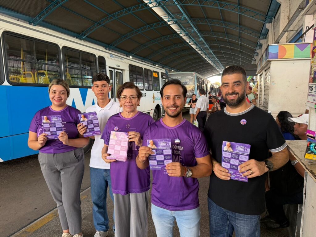 Prefeitura de Manaus realiza ação educativa do ‘Junho Violeta’ Prefeitura de Manaus realiza ação educativa do ‘Junho Violeta’
