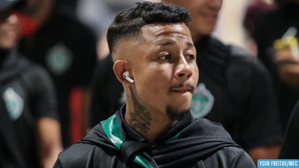 Ronald rescinde contrato e deixa o Manaus FC
