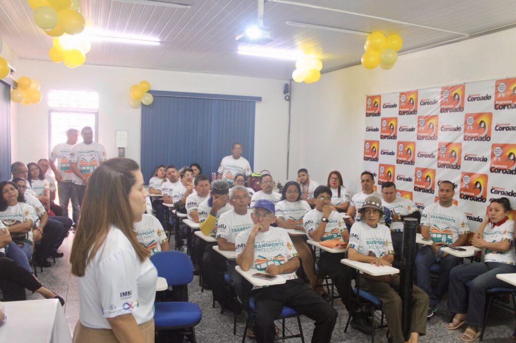 Capacitação de motoristas e cobradores do transporte público Treinamento