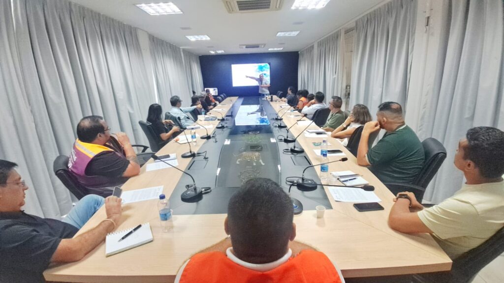 Prefeitura de Manaus inicia ações de planejamento para o enfrentamento da estiagem Prefeitura de Manaus inicia ações de planejamento para o enfrentamento da estiagem