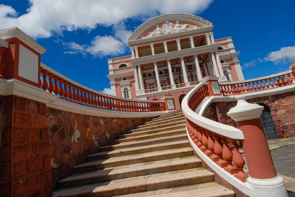 Prefeitura de Manaus integra conjunto de instituições que contribuíram para candidatura do Teatro Amazonas a patrimônio mundial da Unesco Prefeitura de Manaus integra conjunto de instituições que contribuíram para candidatura do Teatro Amazonas a patrimônio mundial da Unesco
