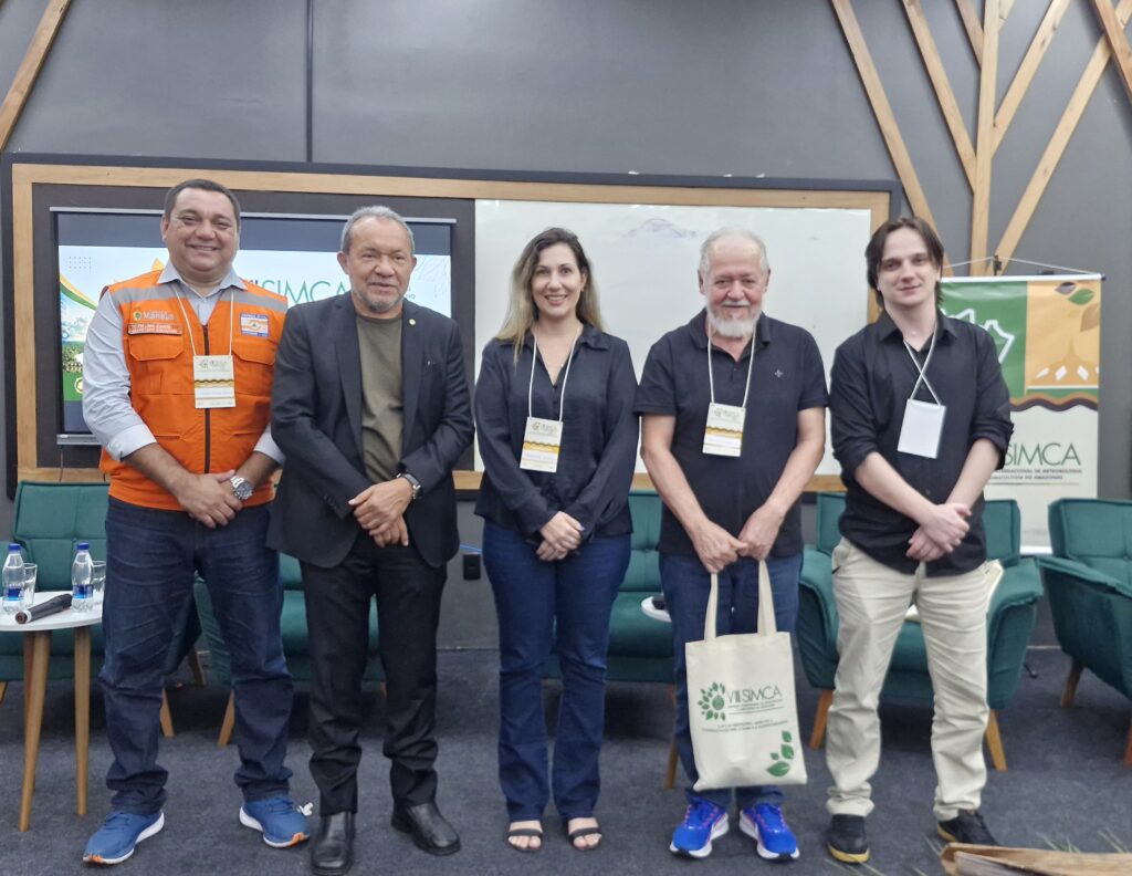 Prefeitura de Manaus participa de seminário internacional sobre mudanças climáticas na Ufam Prefeitura de Manaus participa de seminário internacional sobre mudanças climáticas na Ufam