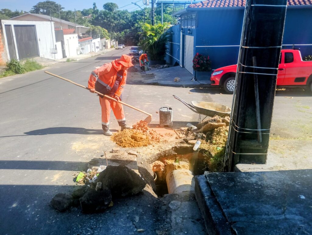 Prefeitura de Manaus reforça sistemas de drenagem profunda e superficial no bairro Planalto e fortalece infraestrutura de via