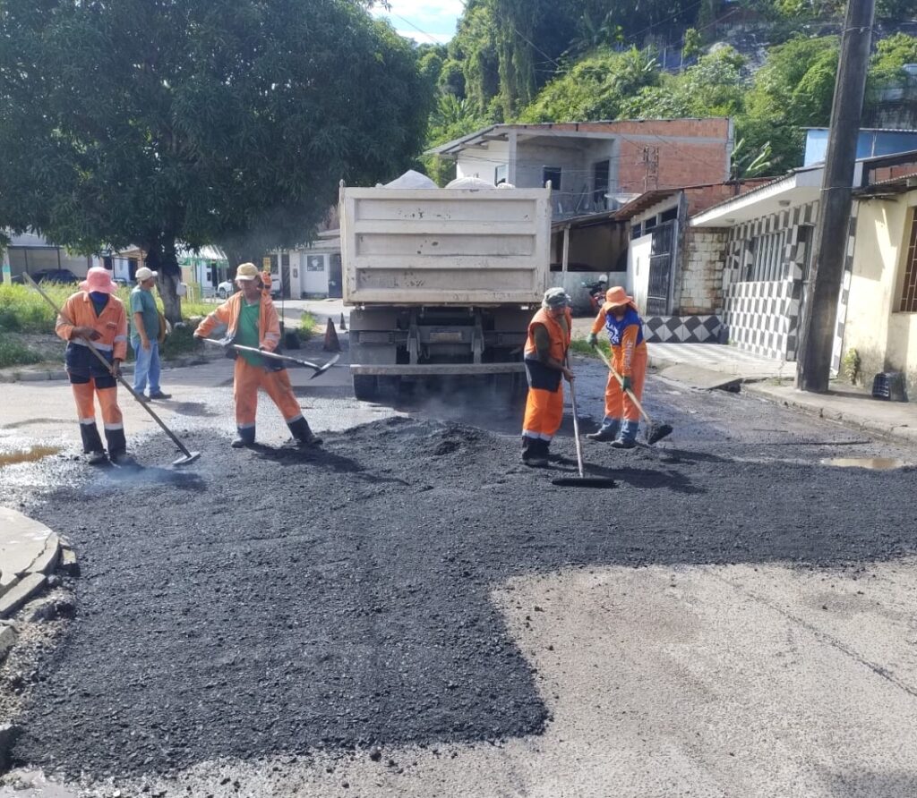Prefeitura fortalece infraestrutura no conjunto Riacho Doce Prefeitura fortalece infraestrutura no conjunto Riacho Doce