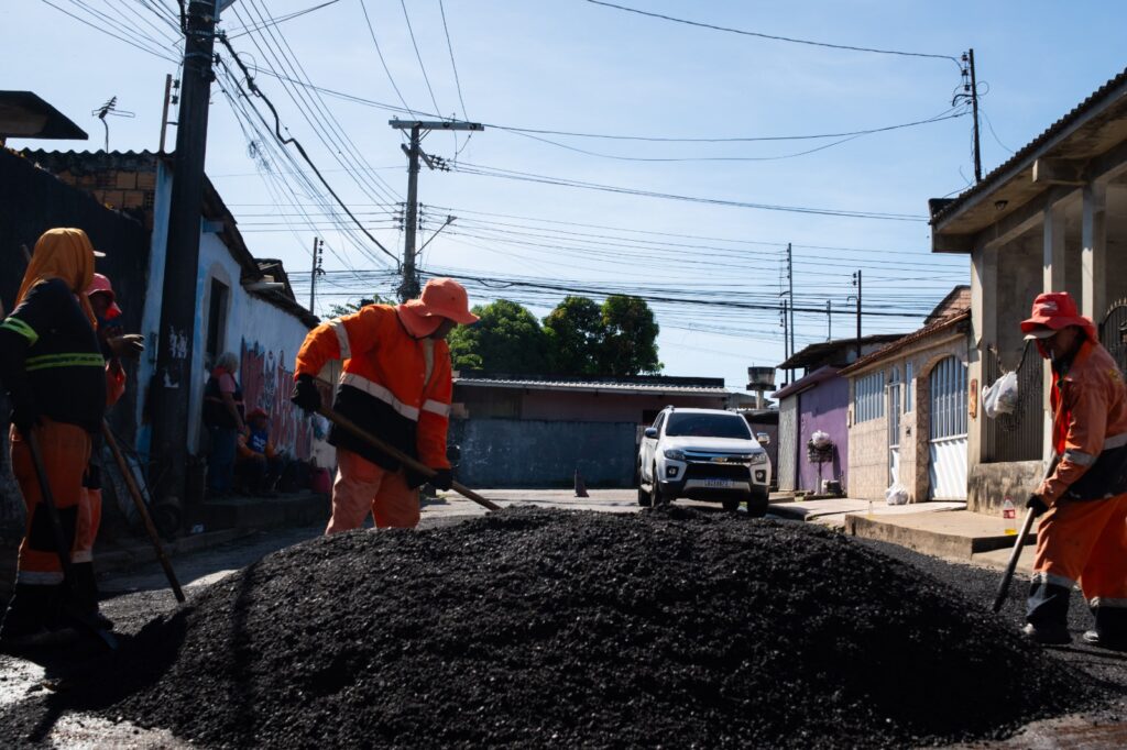 Prefeitura intensifica operação ‘Tapa-Buracos’ no Canaranas Serviço