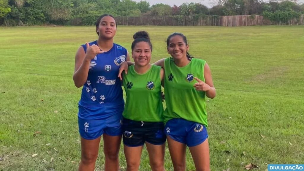 Do Sub-20 ao profissional: trio do São Raimundo reforça o Penarol no Amazonense Feminino