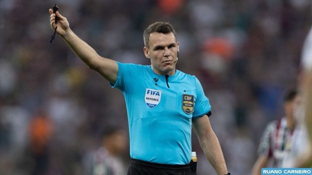 Paulo Cesar Zanovelli, árbitro FIFA, comanda CSA x Nacional no jogo de volta do playoff do acesso a Série C