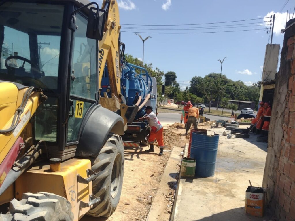 Prefeitura de Manaus implanta nova drenagem na zona Norte Prefeitura de Manaus implanta nova drenagem na zona Norte
