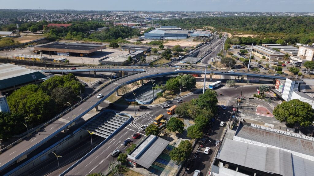 Prefeitura de Manaus inicia modernização do Complexo Viário na zona Leste Prefeitura de Manaus inicia modernização do Complexo Viário na zona Leste