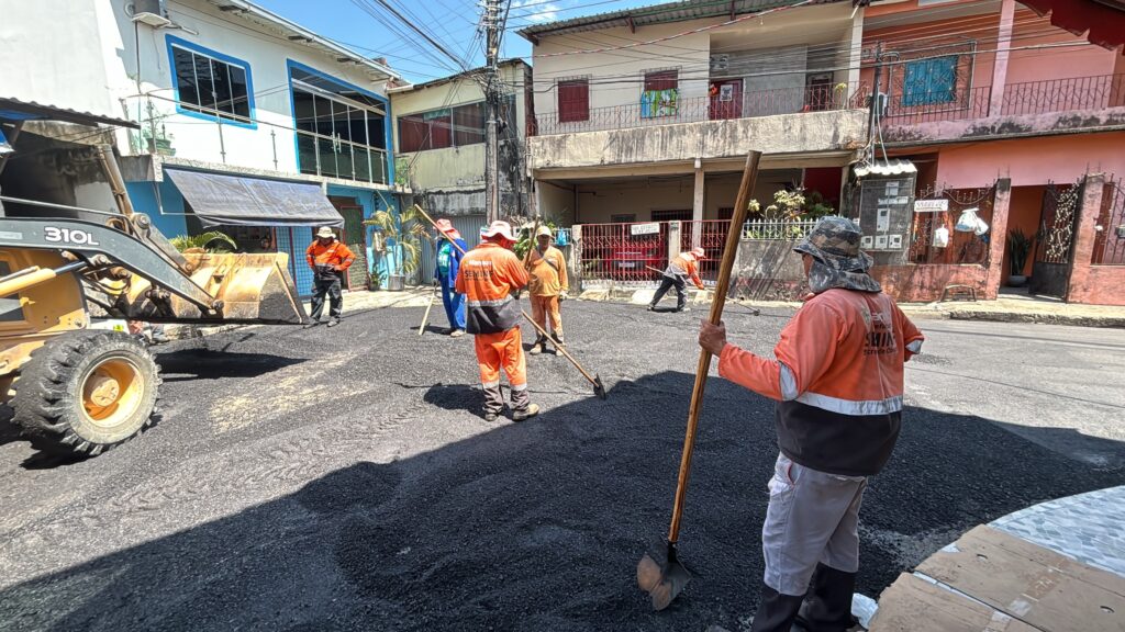 Prefeitura de Manaus renova pavimento e melhora mobilidade no bairro Tancredo Neves