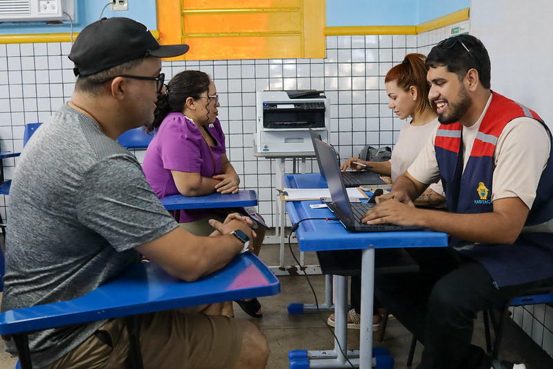 Programa ‘Manaus que a Gente Cuida’ atende anseios da população do Japiim e Petrópolis Programa 'Manaus que a Gente Cuida' atende anseios da população do Japiim e Petrópolis