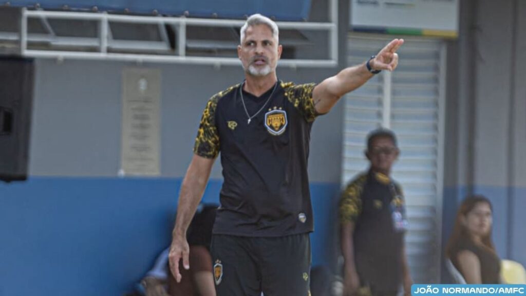 “Essa história ficará para sempre no meu coração”: técnico Rodrigo Santana se despede do Amazonas FC “Essa história ficará para sempre no meu coração”: técnico Rodrigo Santana se despede do Amazonas FC