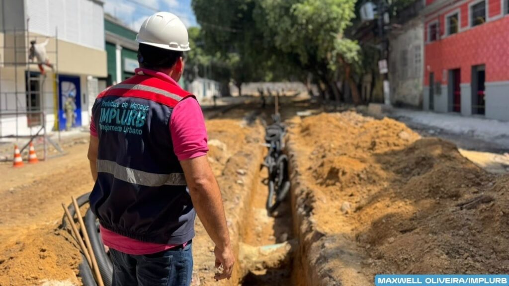 Obra da Prefeitura na Ferreira Pena ganha ritmo com múltiplas frentes de trabalho e avanço na infraestrutura subterrânea Obra da Prefeitura na Ferreira Pena ganha ritmo com múltiplas frentes de trabalho e avanço na infraestrutura subterrânea