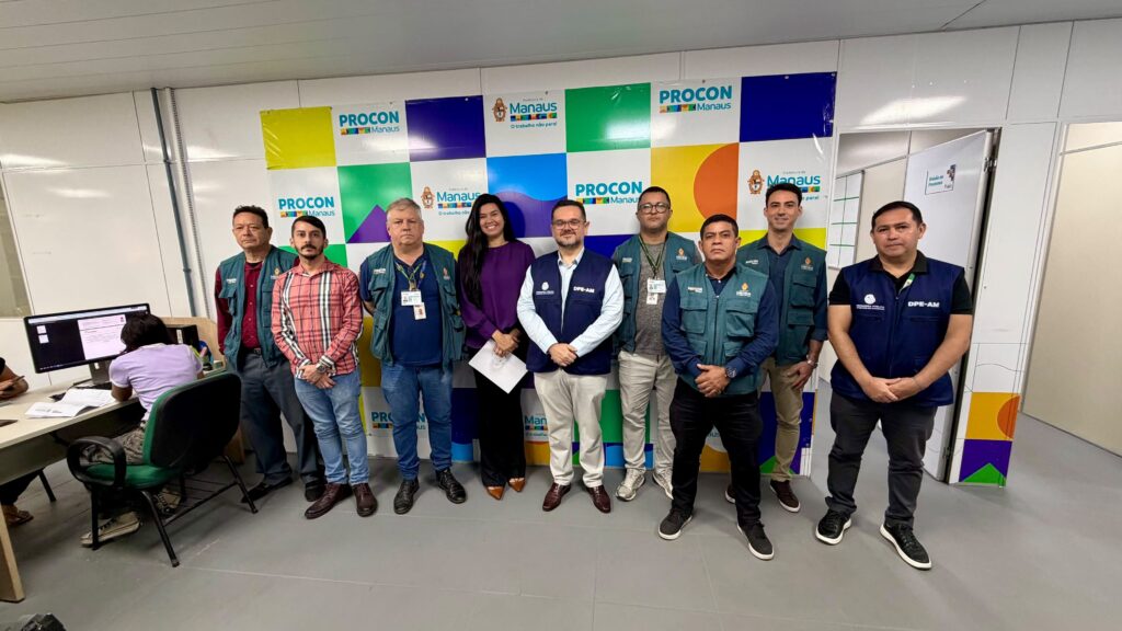 Operação ‘Farma’ verifica práticas comerciais e coleta de dados em drogarias de Manaus