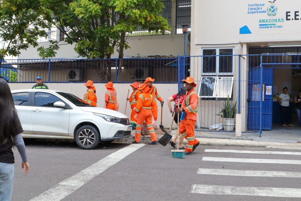 Prefeitura de Manaus reforça serviços no trânsito e limpeza pública no primeiro turno das eleições 2026 Prefeitura de Manaus reforça serviços no trânsito e limpeza pública no primeiro turno das eleições 2026