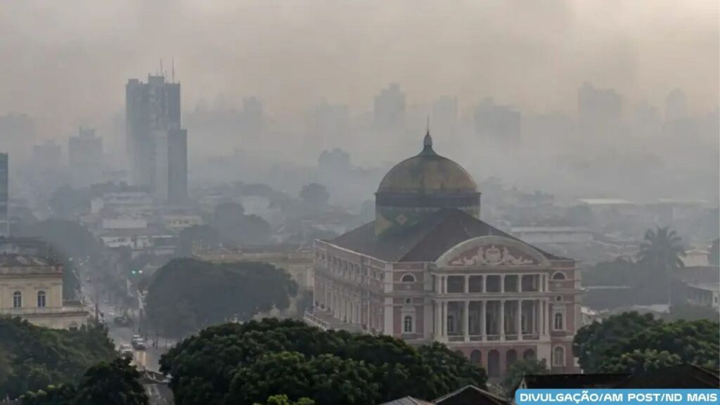 Prefeitura e Governo do Amazonas suspendem atividades ao ar livre devido à fumaça em Manaus