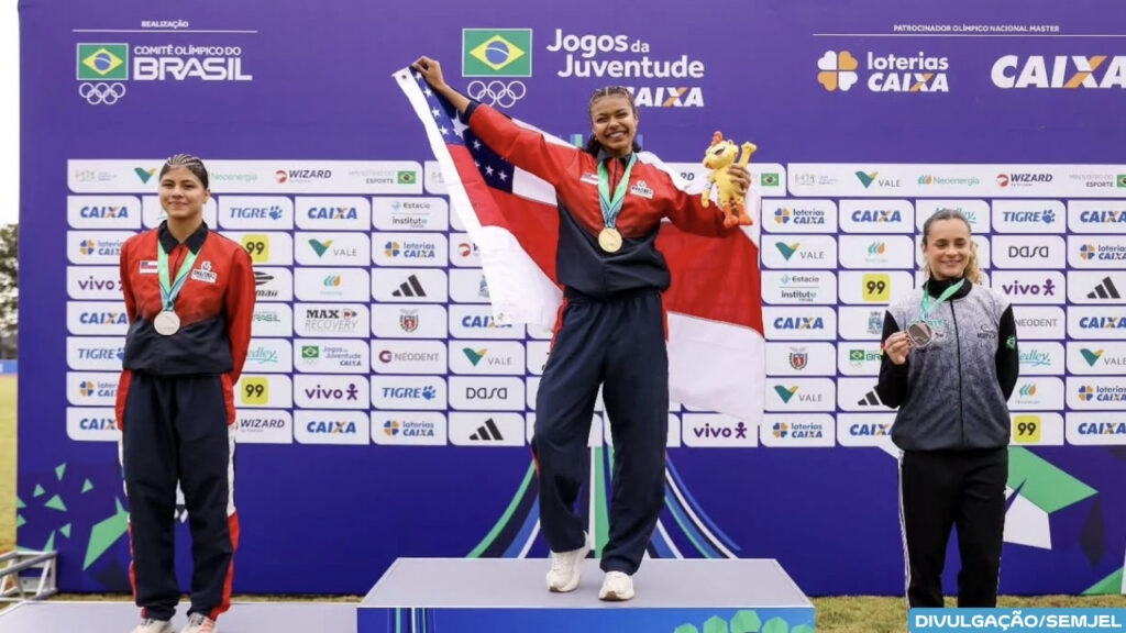 Salto em altura: com apoio da Prefeitura de Manaus, atleta Sarah Letícia conquista ouro nos Jogos da Juventude 2026